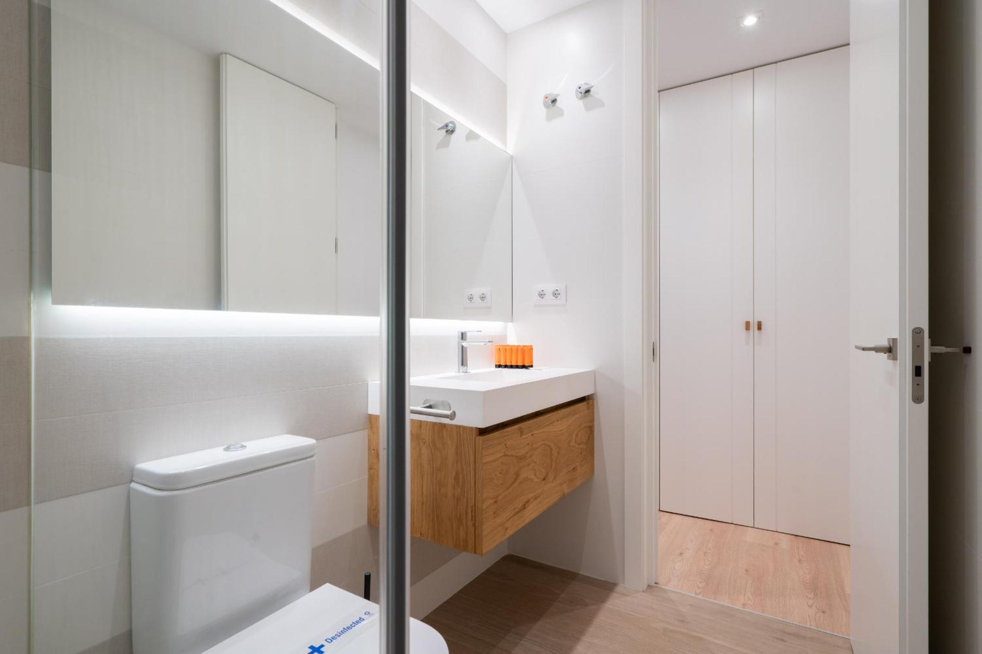 Apartamento De Lujo En Gran Via Lägenhet Madrid Exteriör bild